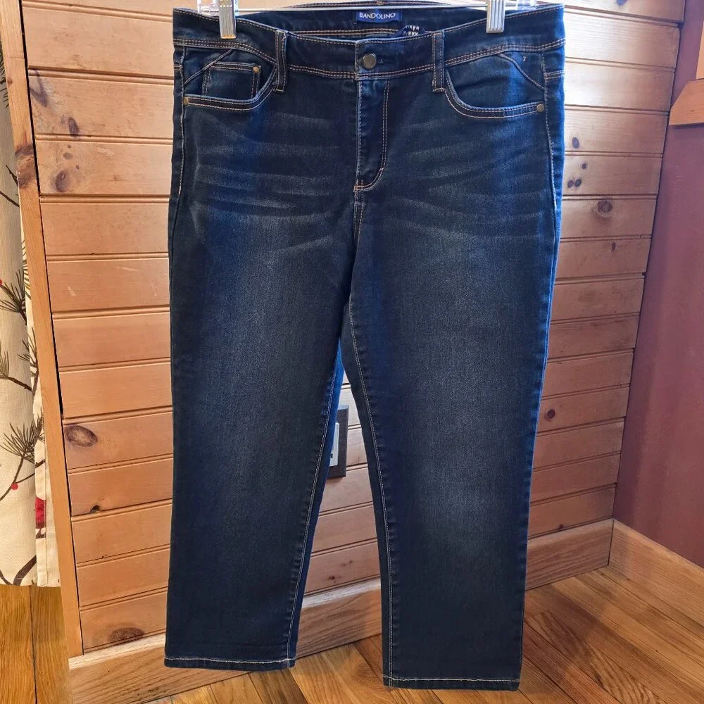 Bandolino Selene crop denim, EUC, size 6